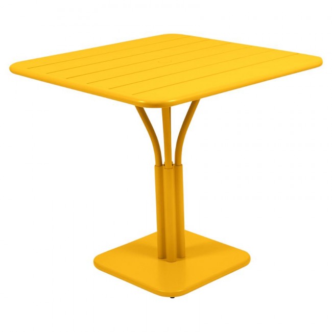 Стіл Luxembourg 4147 Honey (414773) від Fermob |Переглянути розділ: Столи Luxembourg 80x80 Pedestal Стіл Luxembourg 4147 Honey (414773) від Fermob | Детальний огляд | Villa Vanilla