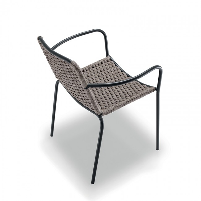Крісло Cannes Lux Anthracite (CA-ALUX/AT) від Grattoni |Переглянути розділ: Вуличні крісла Крісло Cannes Lux Anthracite (CA-ALUX/AT) від Grattoni | Вигляд у просторі | Villa Vanilla