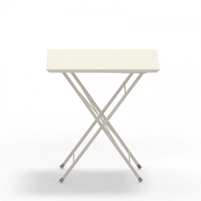 Складаний стіл Step 70x70 Ivory White (ST7070.BS) від Vermobil |Переглянути розділ: Обідні столи Складаний стіл Step 70x70 Ivory White (ST7070.BS) від Vermobil | Вигляд у просторі | Villa Vanilla